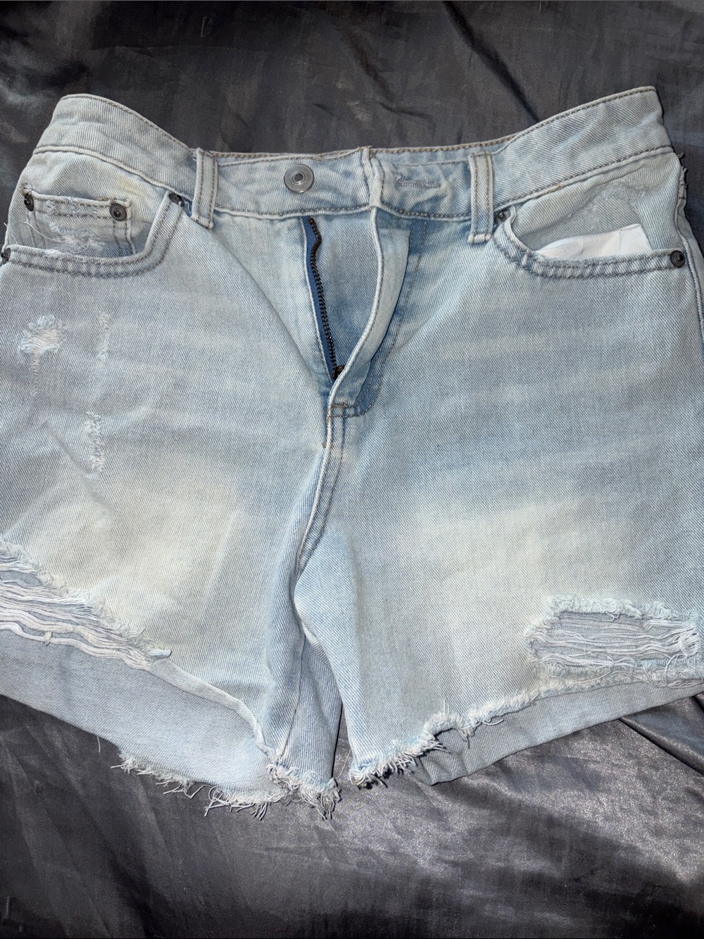 No Boundaries Light Blue Distressed Denim Shorts